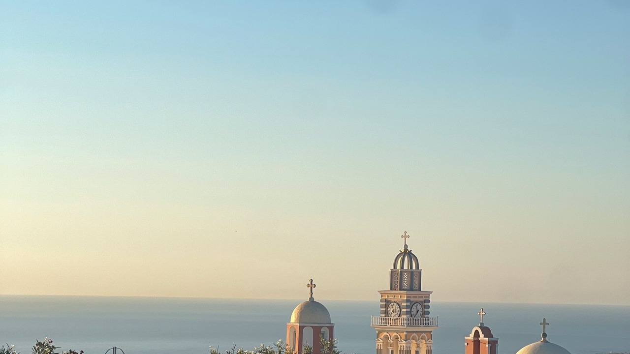 Photo of Others in Fira