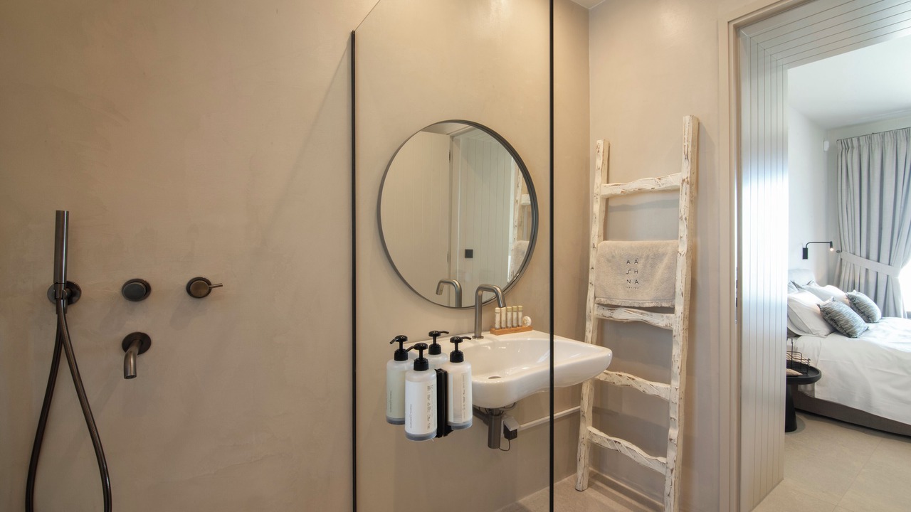 Photo of Bathroom in Vagia