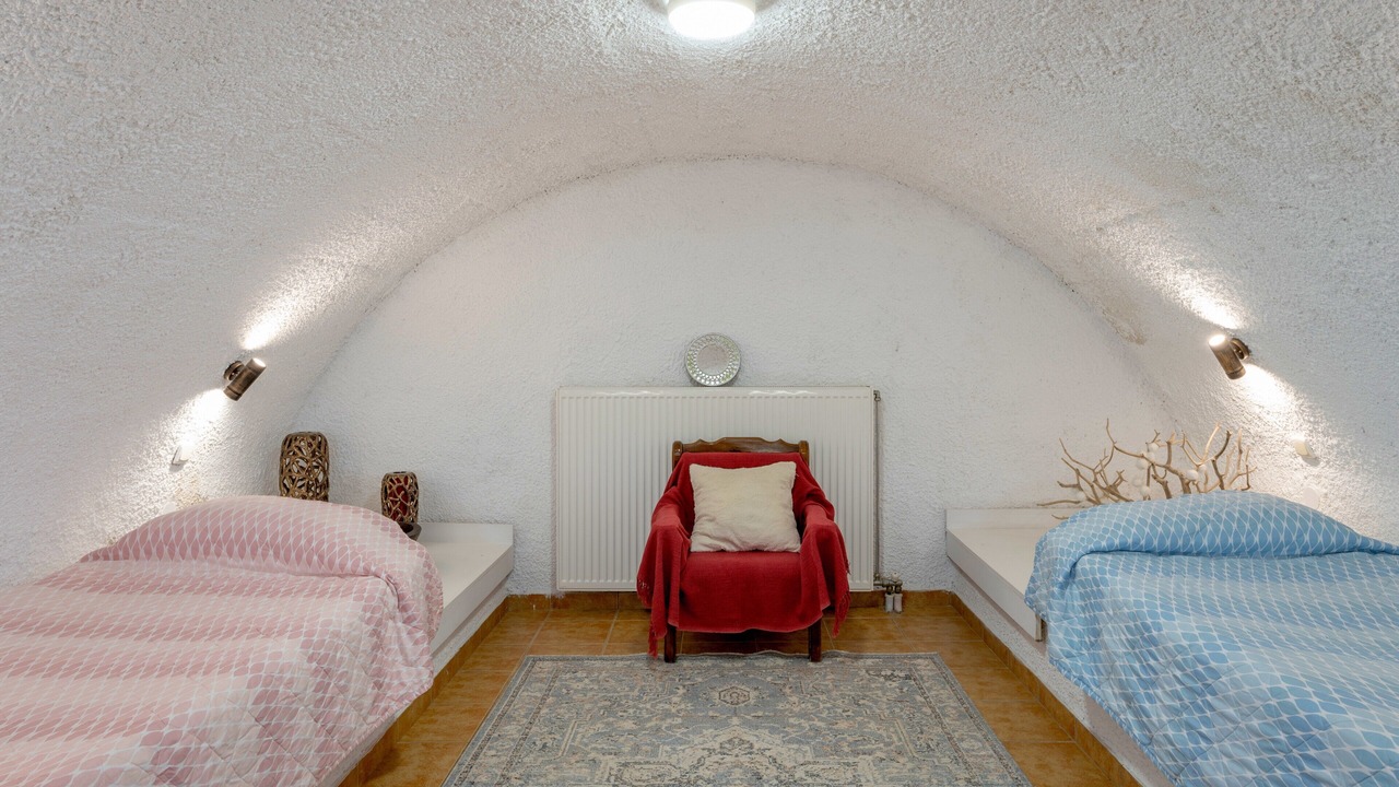 Photo of Bedroom in Velies