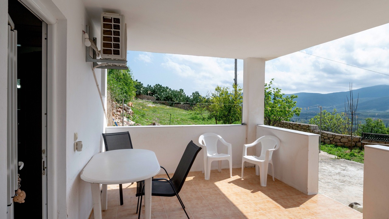 Photo of Outdoor in Velies