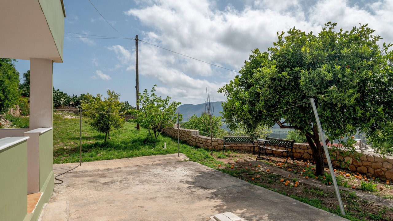 Photo of Outdoor in Velies