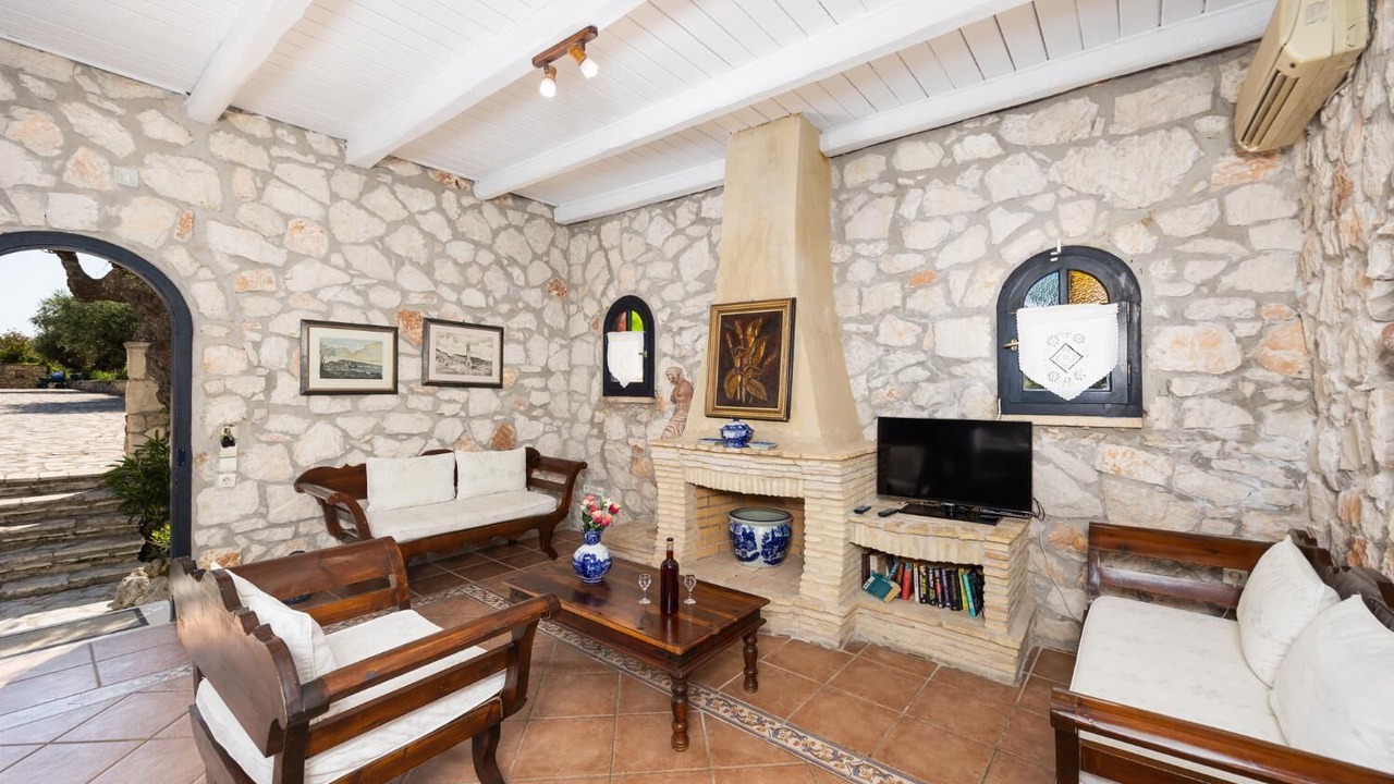 Photo of Livingroom in Agia Marina