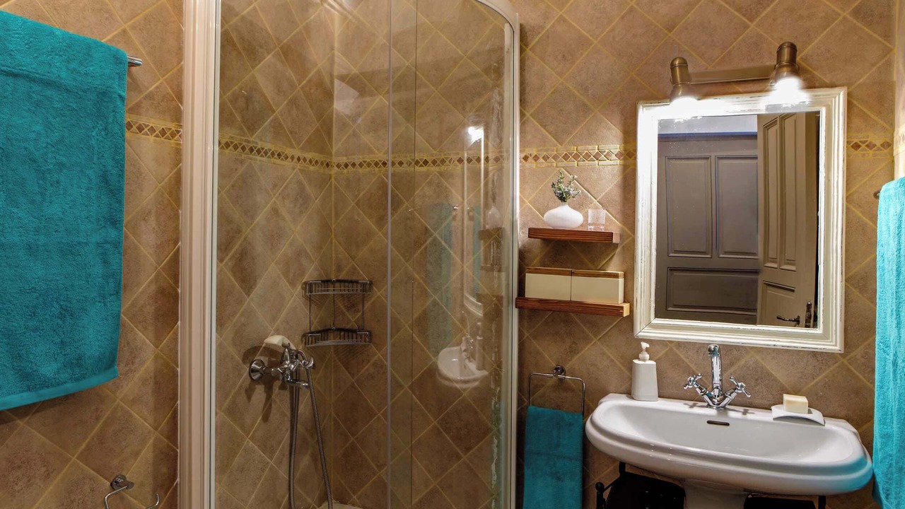 Photo of Bathroom in Mytilene