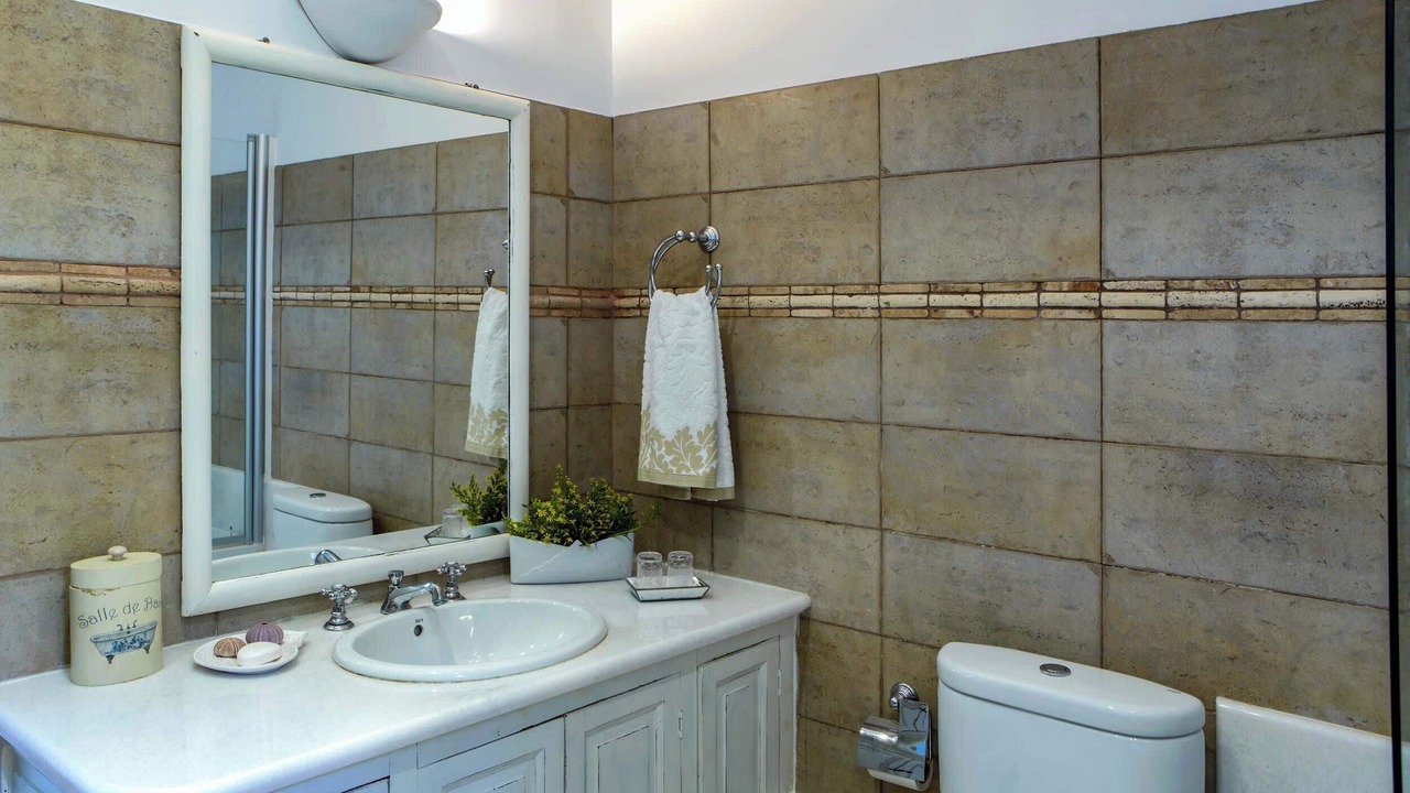 Photo of Bathroom in Mytilene
