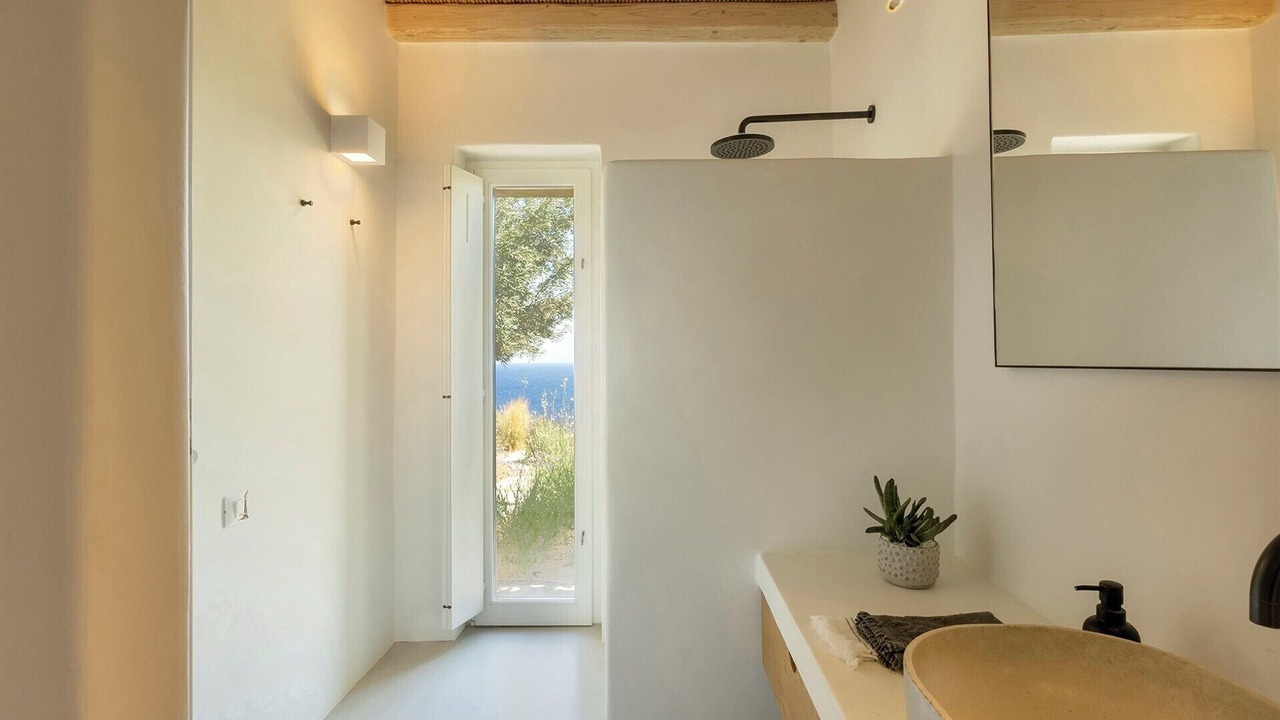 Photo of Bedroom in Exomvourgo
