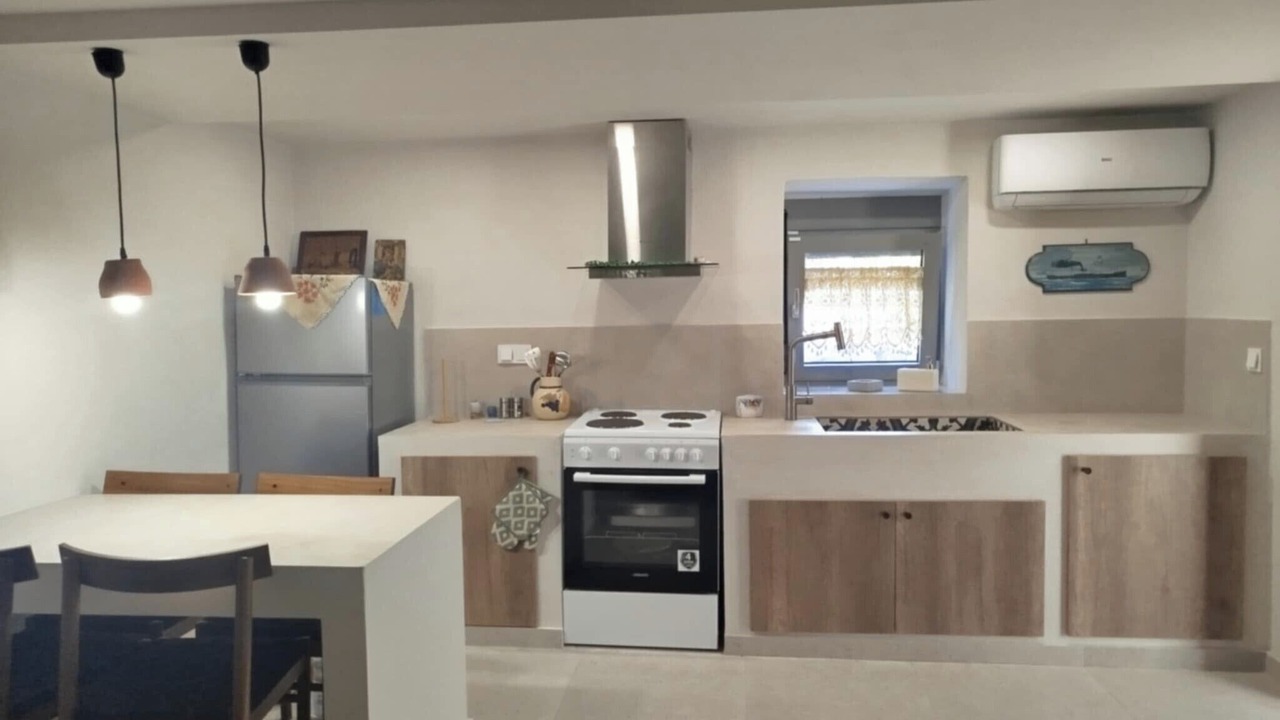 Photo of Kitchen in Mitilinii
