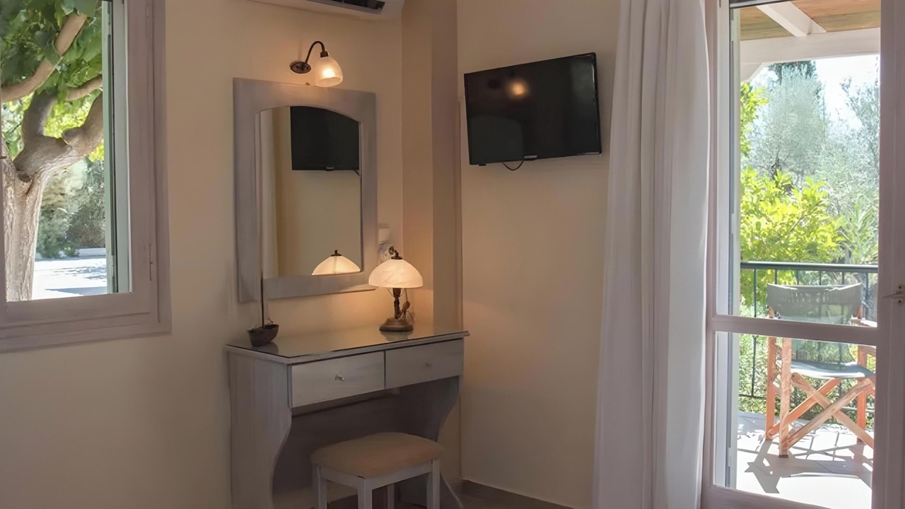 Photo of Bedroom in Foinikounta