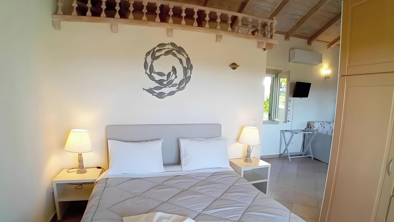 Photo of Bedroom in Foinikounta