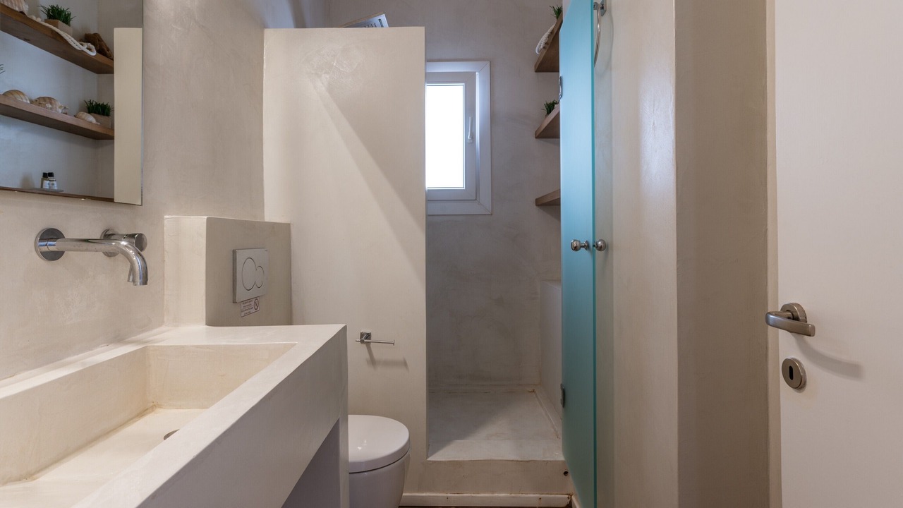 Photo of Bathroom in Agios Ioannis