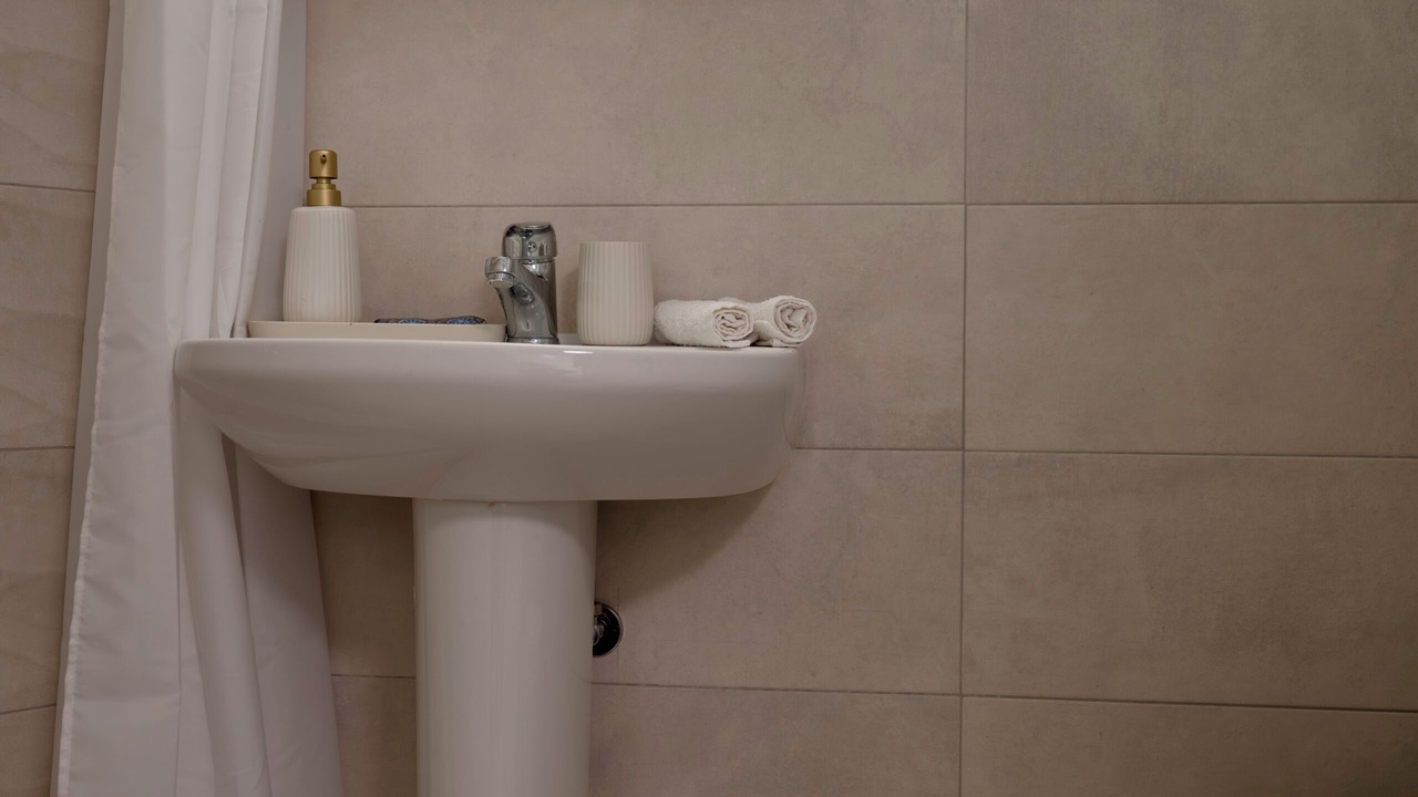 Photo of Bathroom in Kampos Marathokampou