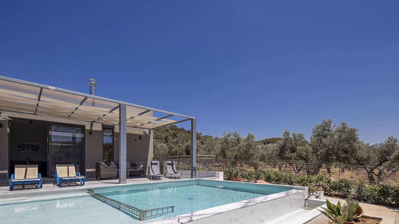 Photo of Outdoor in Roumeli