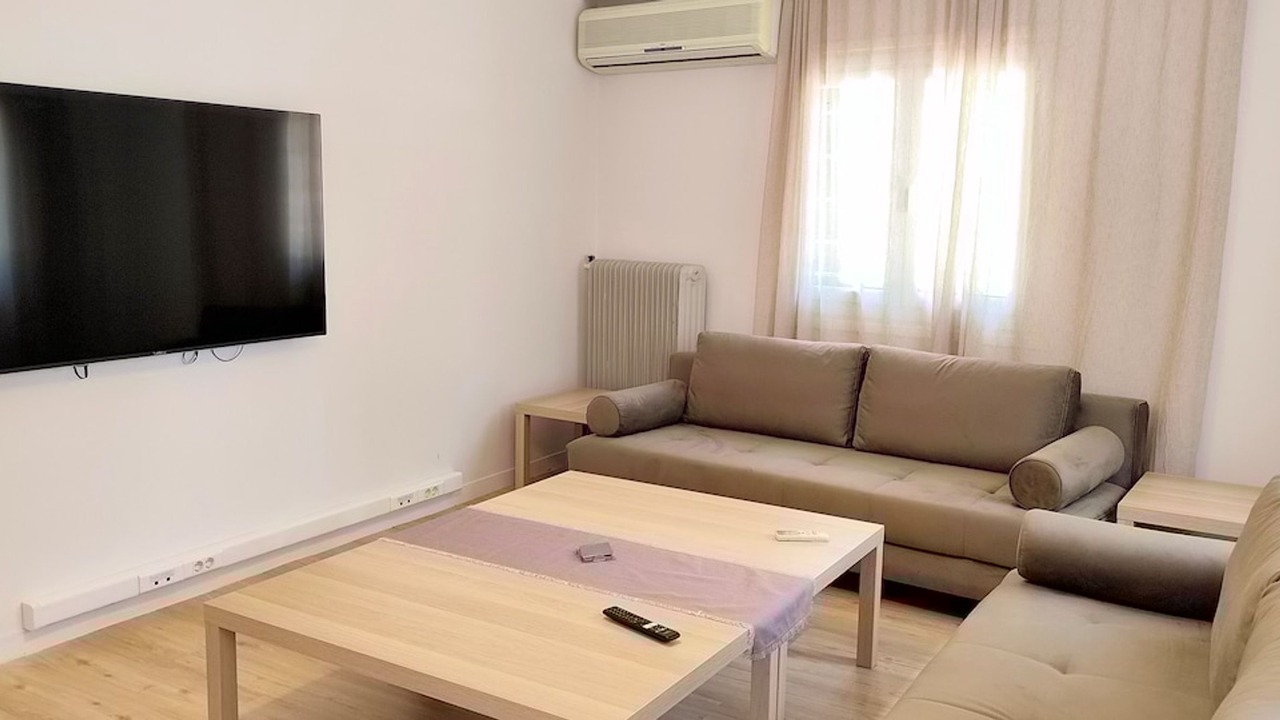 Photo of Livingroom in Petralona