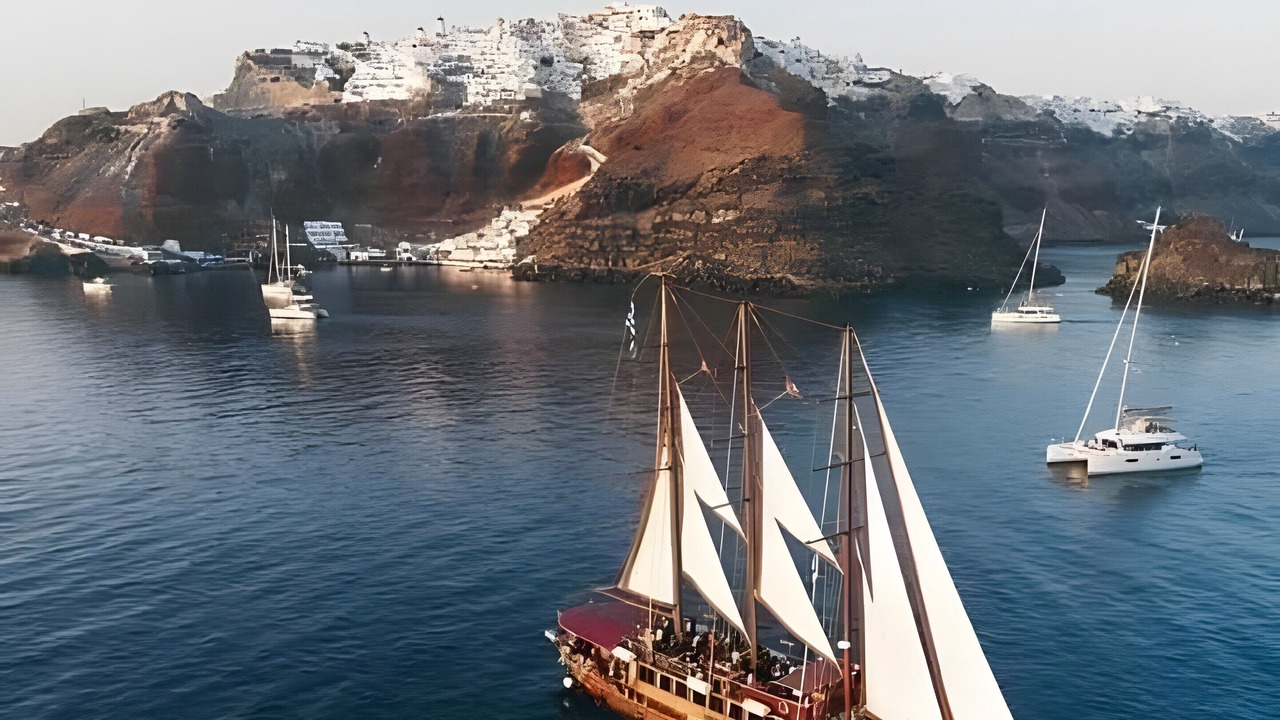 Photo of Others in Perissa