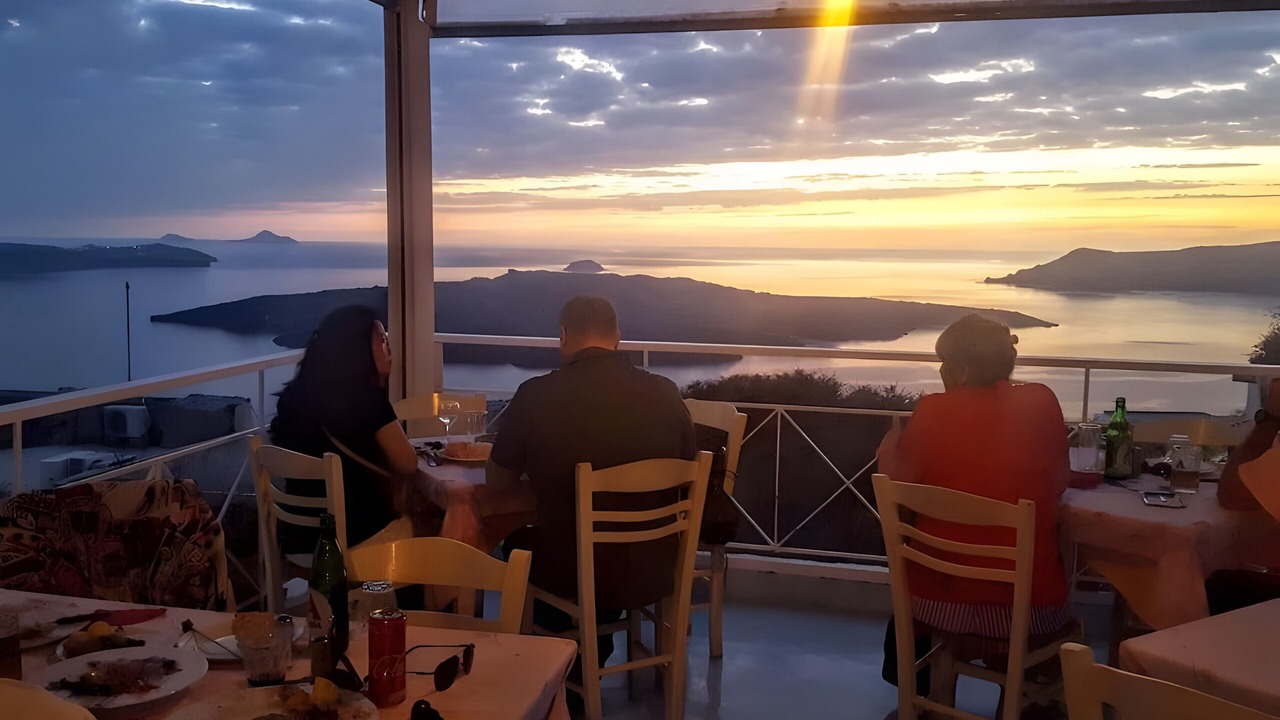 Photo of Outdoor in Perissa
