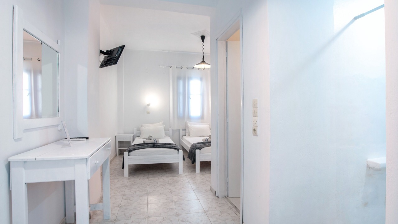 Photo of Bedroom in Perissa