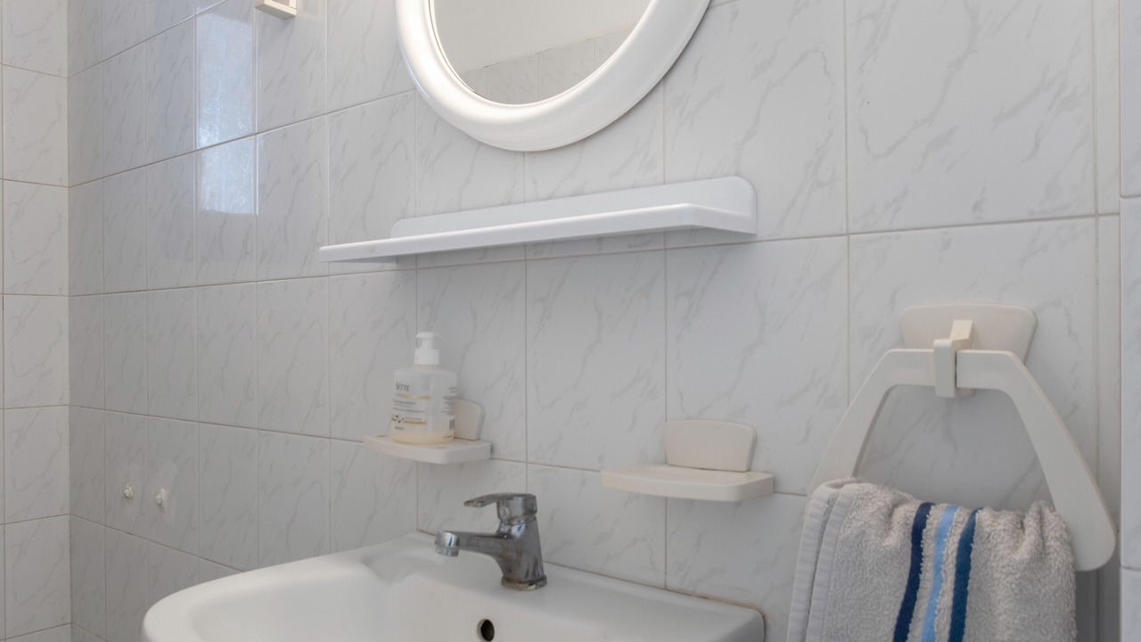 Photo of Bathroom in Perissa