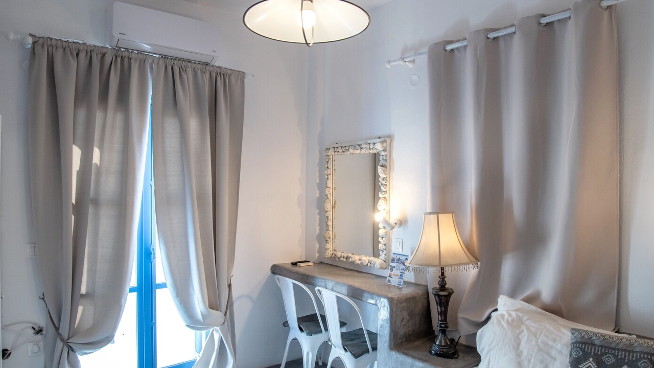 Photo of Bedroom in Perissa