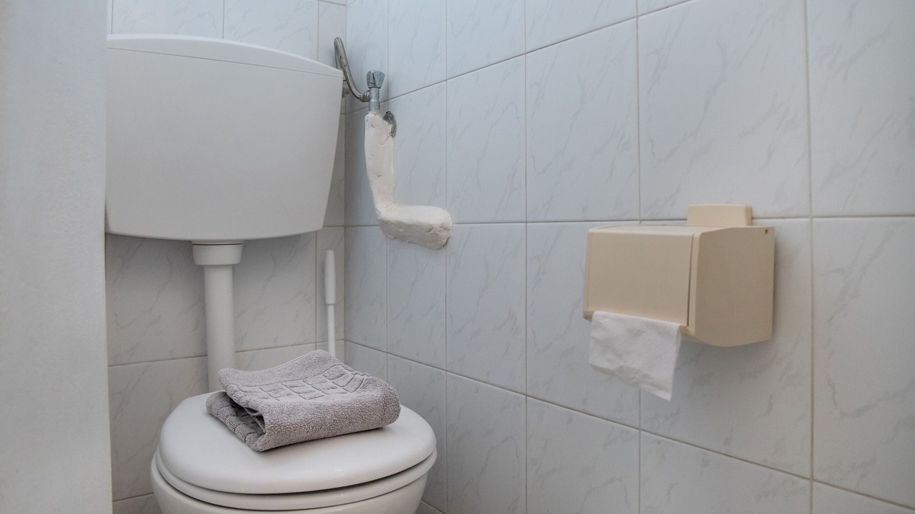 Photo of Bathroom in Perissa