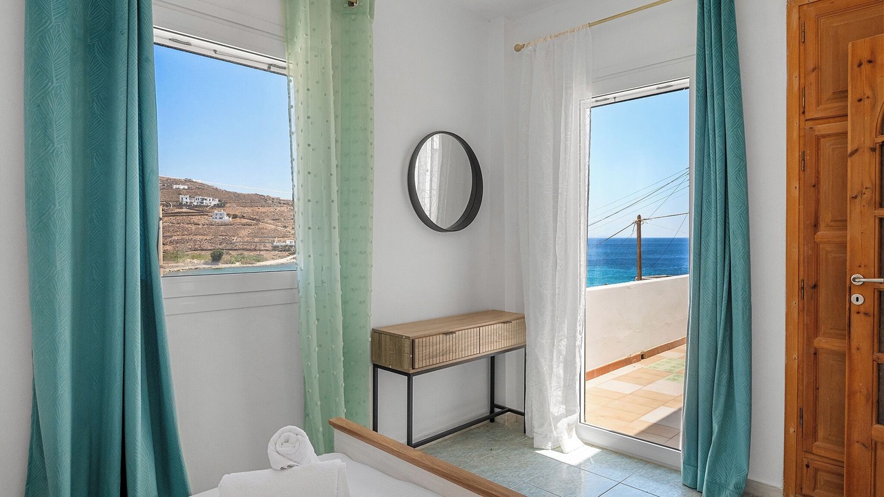 Photo of Bedroom in Exomvourgo