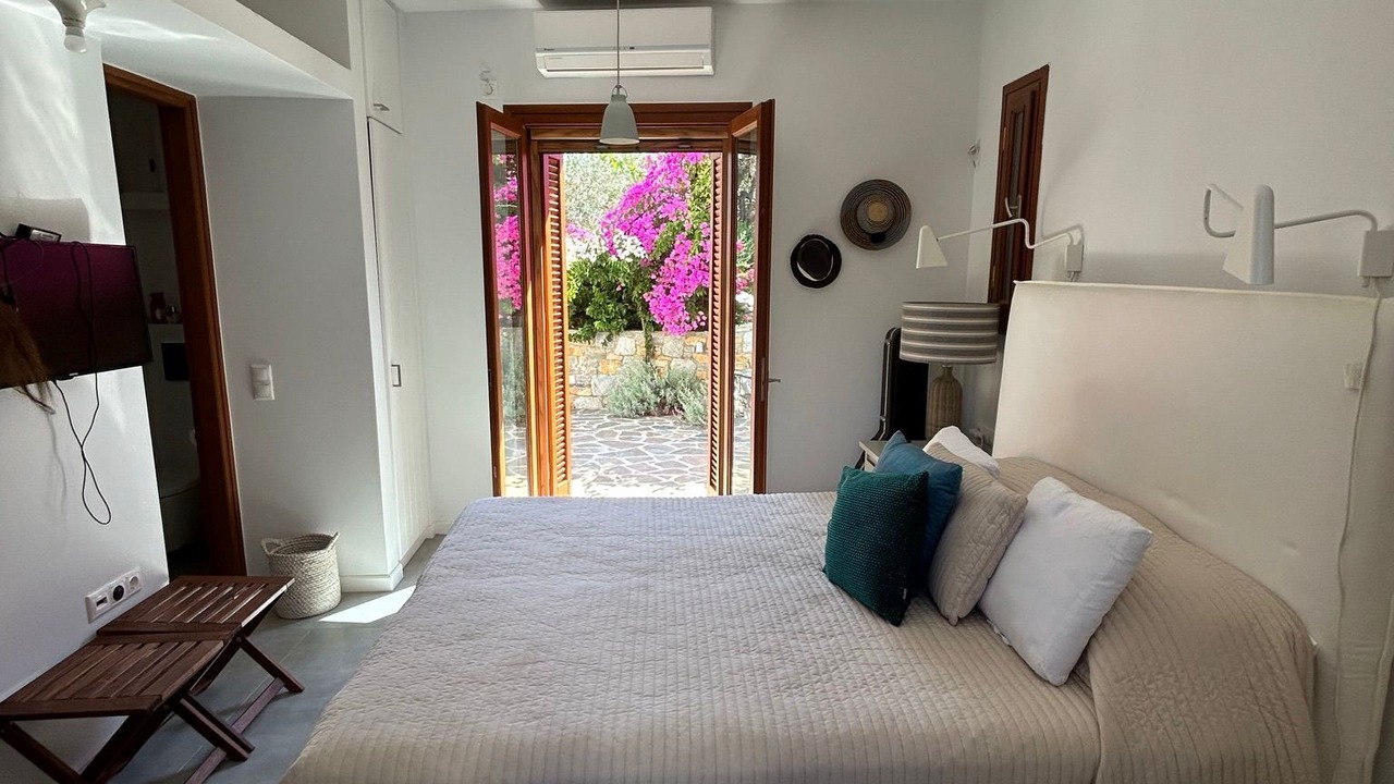 Photo of Bedroom in Kymi-Aliveri