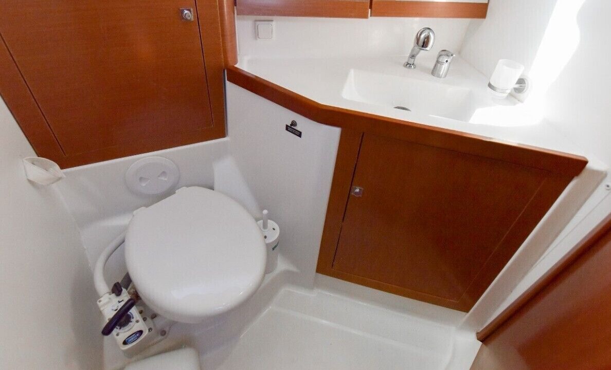 Photo of Bathroom in Paleros