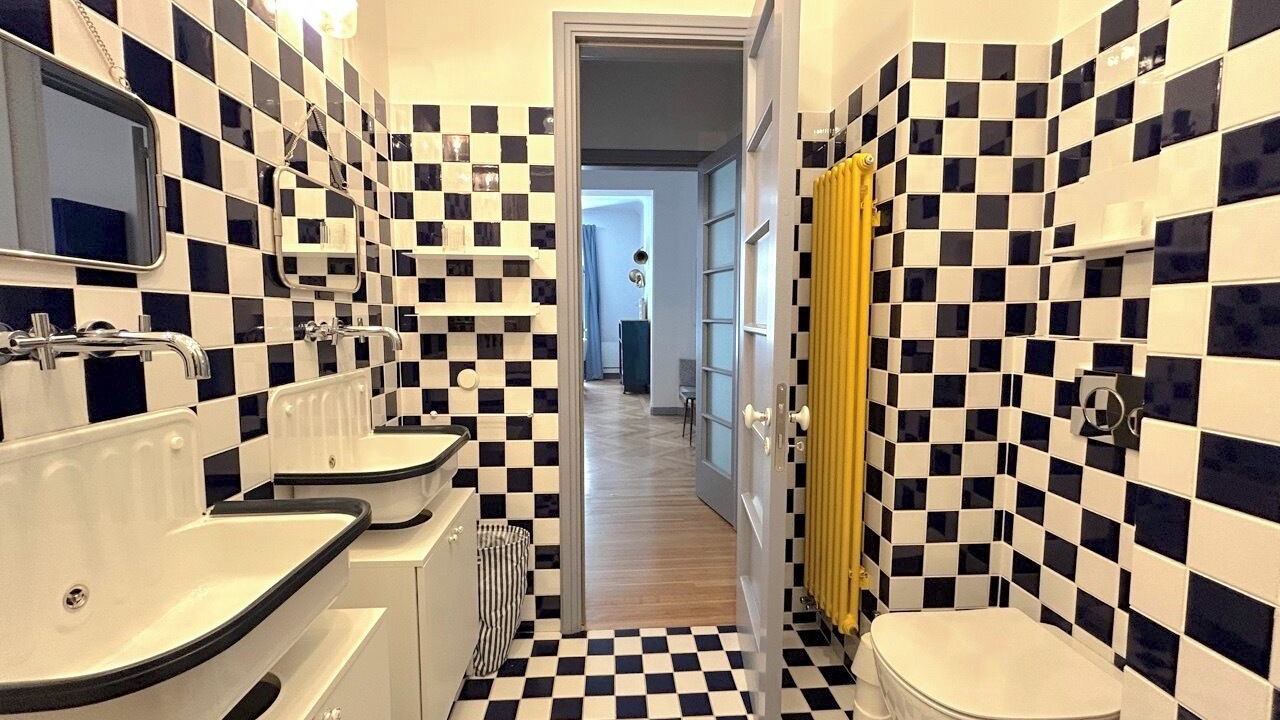 Photo of Bathroom in Piraeus