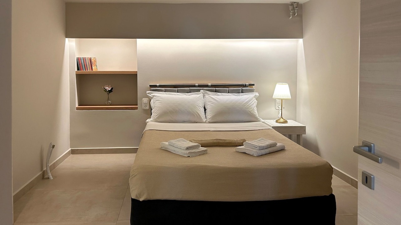 Photo of Bedroom in Elliniko-Argyroupoli