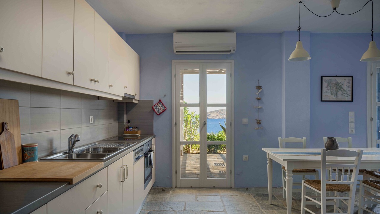 Photo of Kitchen in Serifos