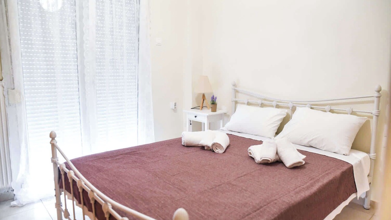 Photo of Bedroom in Nees Pagases