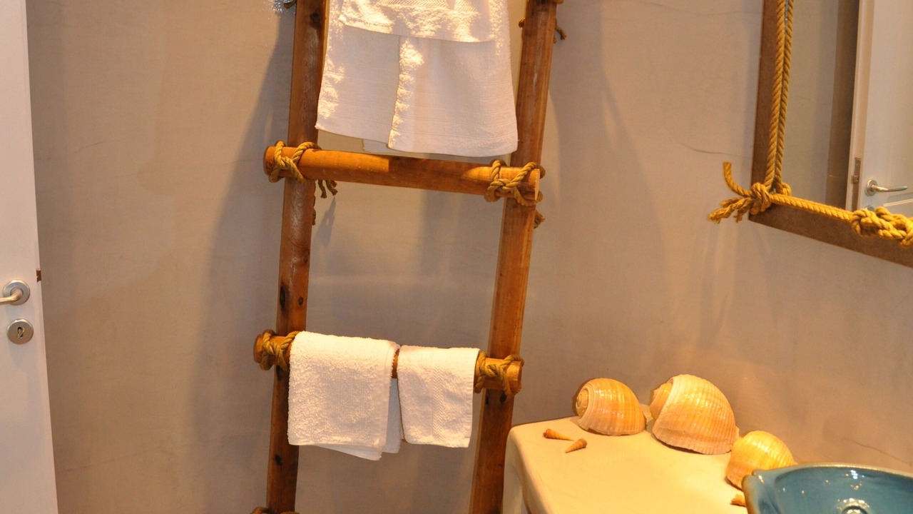 Photo of Bathroom in Kamari