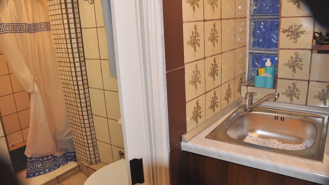 Photo of Bathroom in Mili