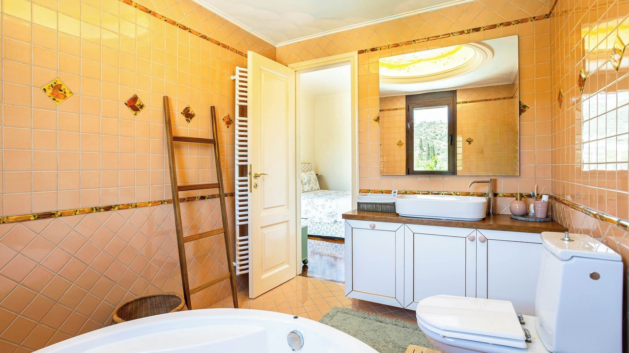 Photo of Bathroom in Salamis