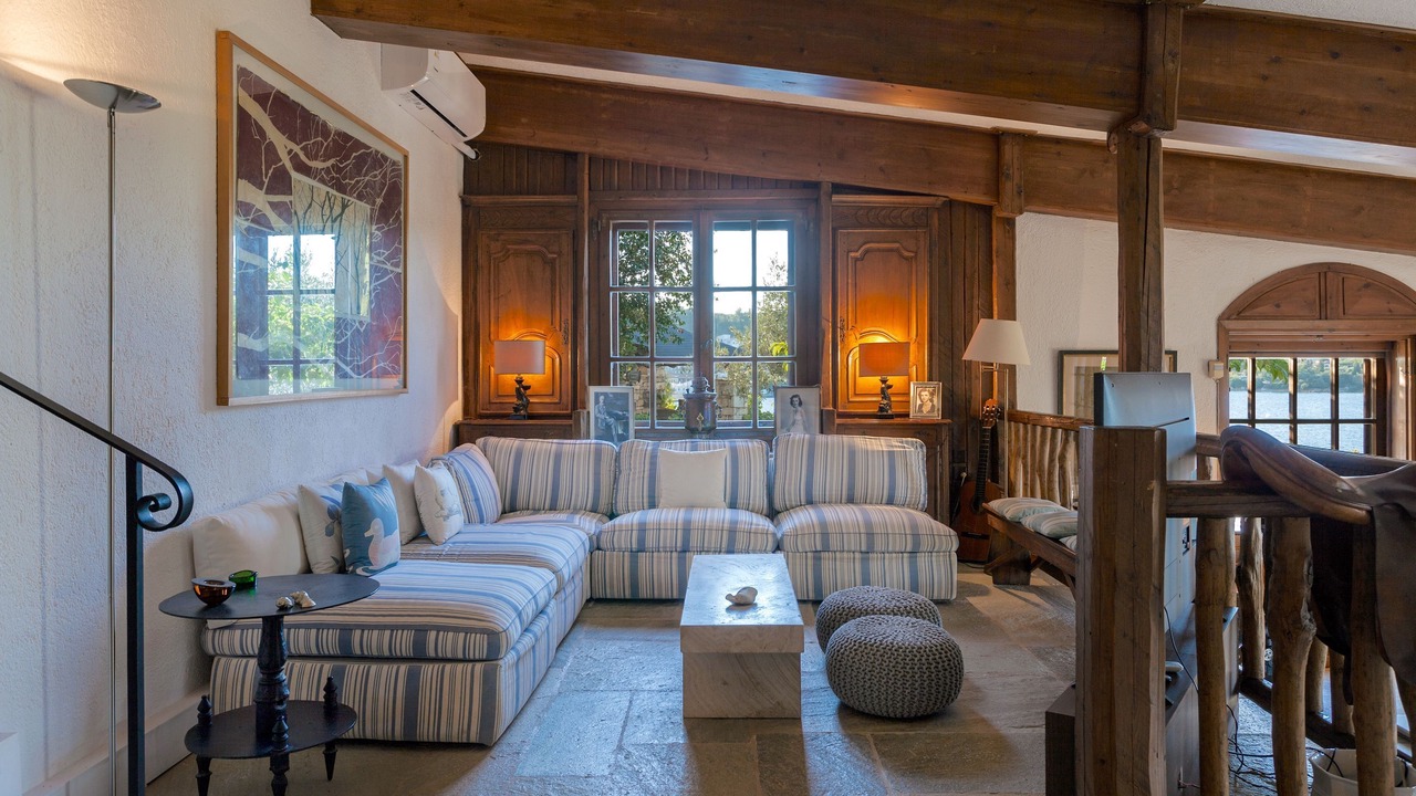 Photo of Livingroom in Pella Region