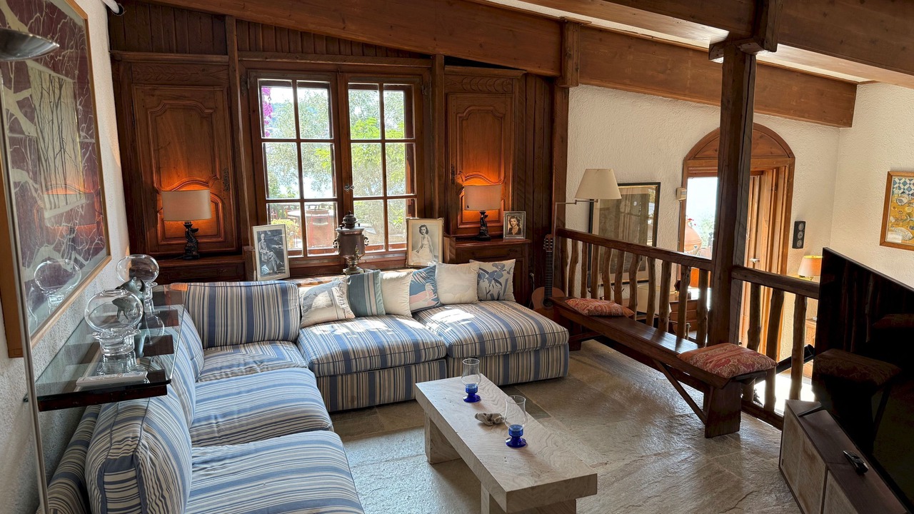 Photo of Livingroom in Pella Region