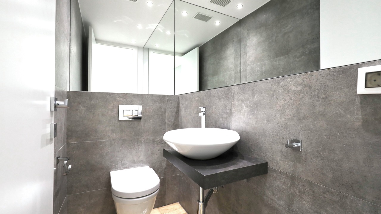 Photo of Bathroom in Elliniko