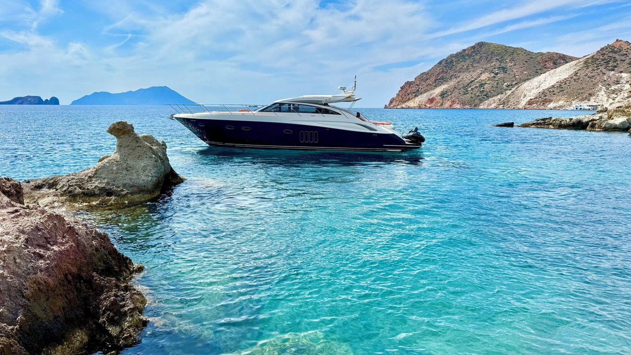 Photo of Others in Milos