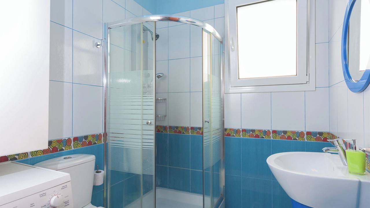 Photo of Bathroom in Petaloudes