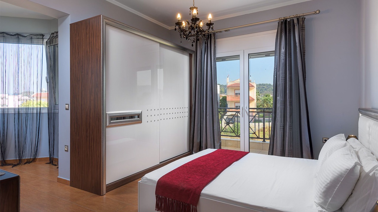 Photo of Bedroom in Petaloudes
