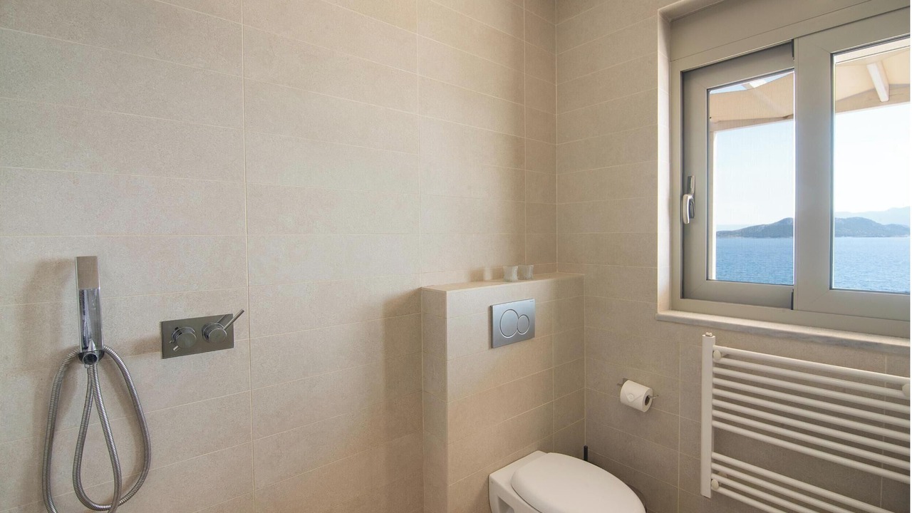 Photo of Bathroom in Aegina