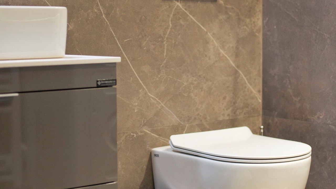 Photo of Bathroom in Nea Smirni
