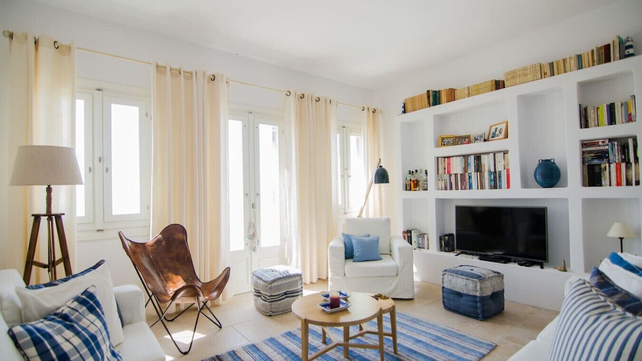 Photo of Livingroom in Ios Town