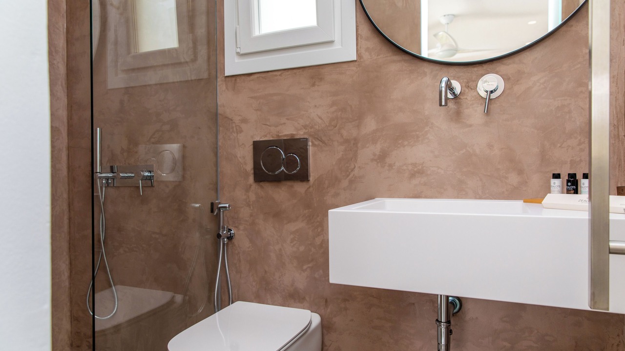 Photo of Bathroom in Glinado