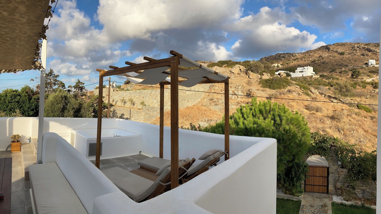 Photo of Outdoor in Glinado