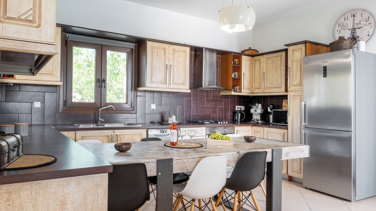Photo of Kitchen in Ios