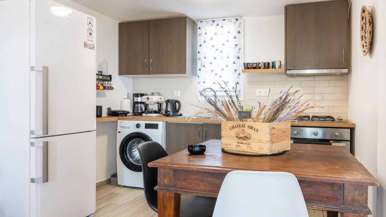 Photo of Kitchen in Ios
