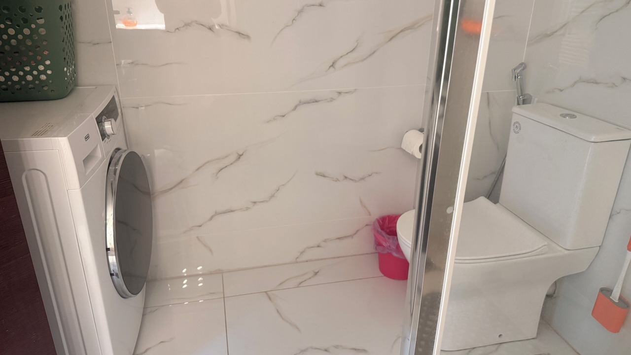 Photo of Bathroom in Pasalimani