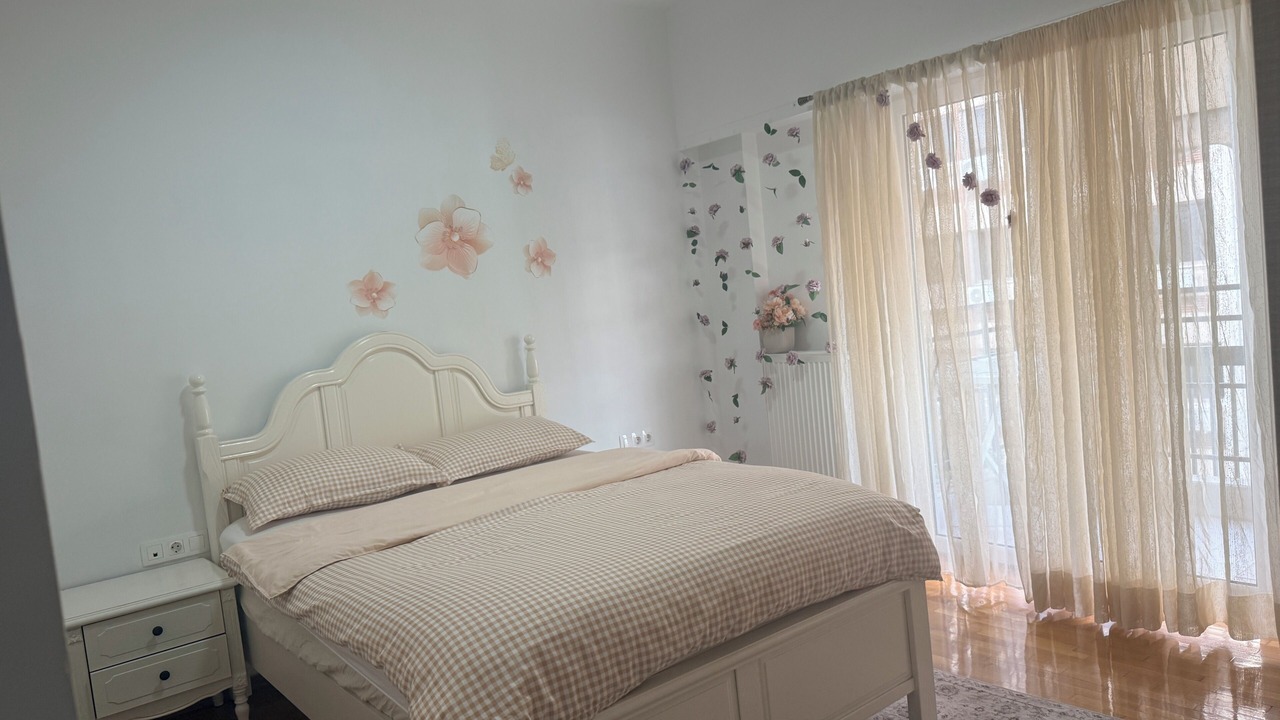 Photo of Bedroom in Pasalimani
