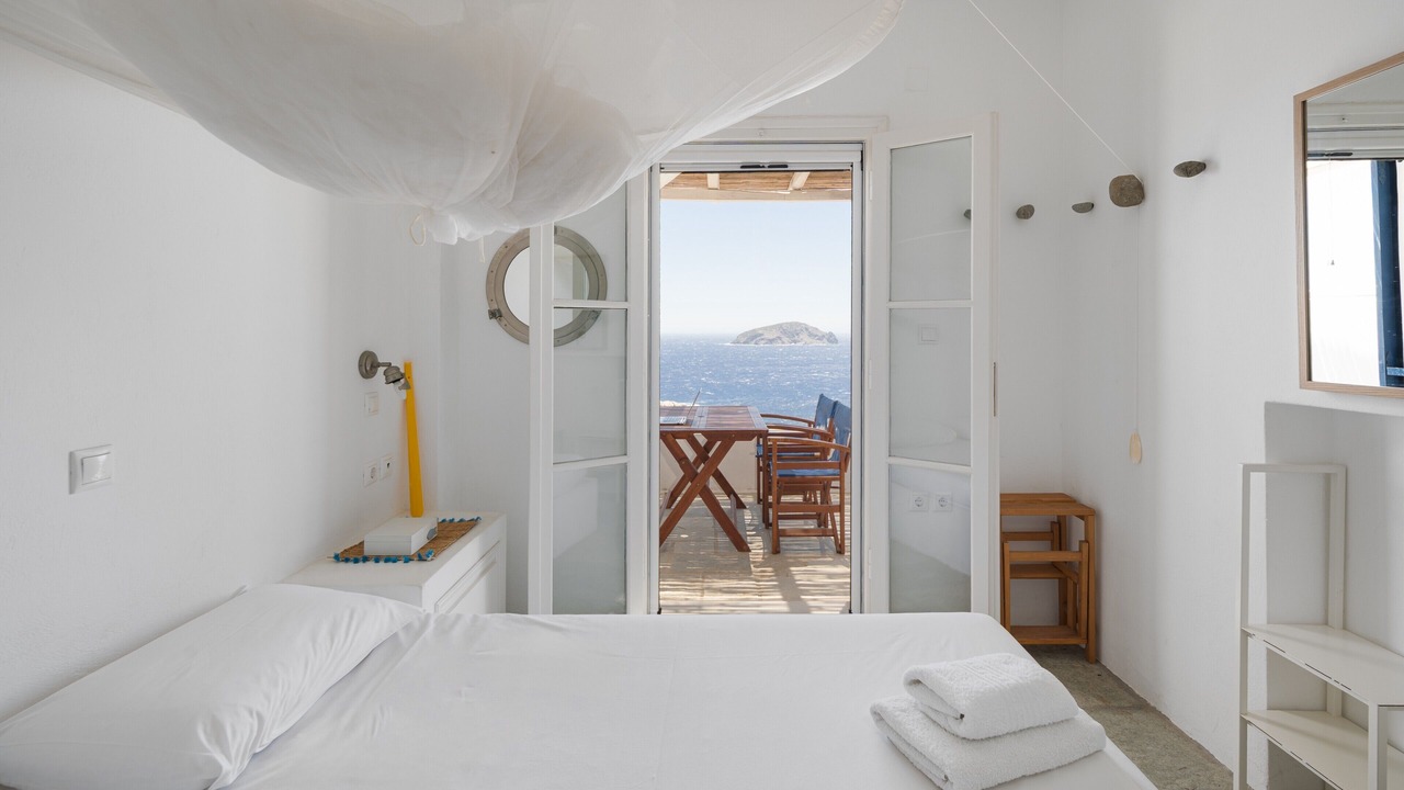 Photo of Bedroom in Serifos