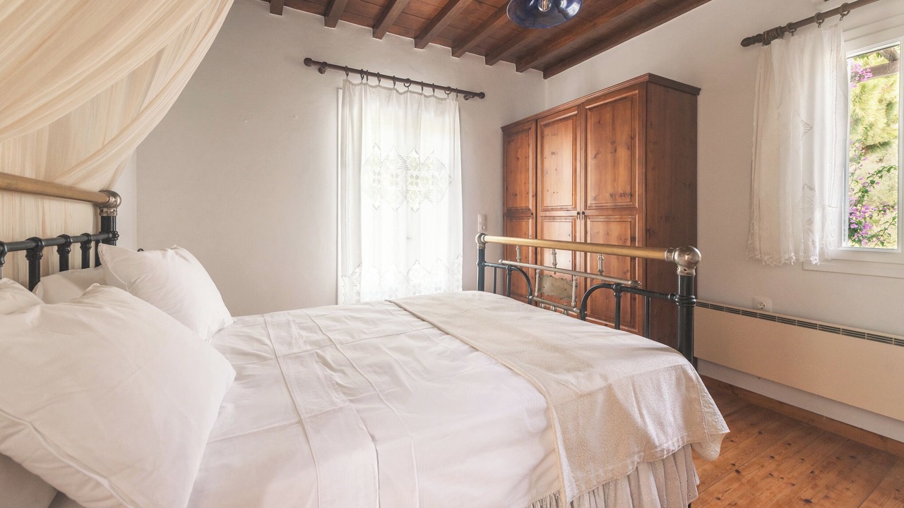 Photo of Bedroom in Agios Romanos