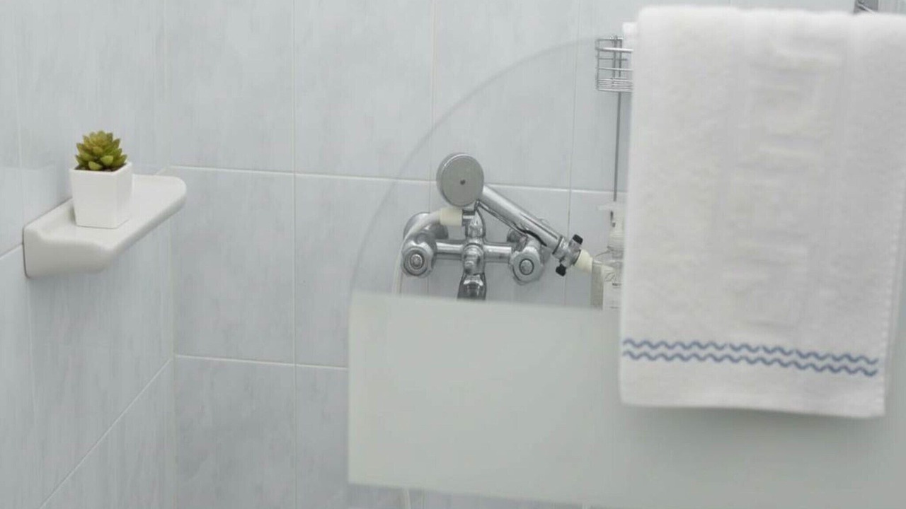 Photo of Bathroom in Grikos